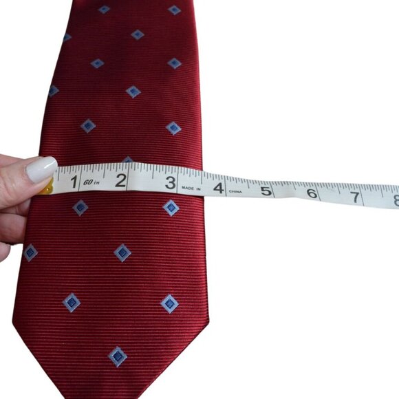 Brooks Brothers "346" Men's Silk Tie Red With Blue White Accented Diamonds - Picture 2 of 6